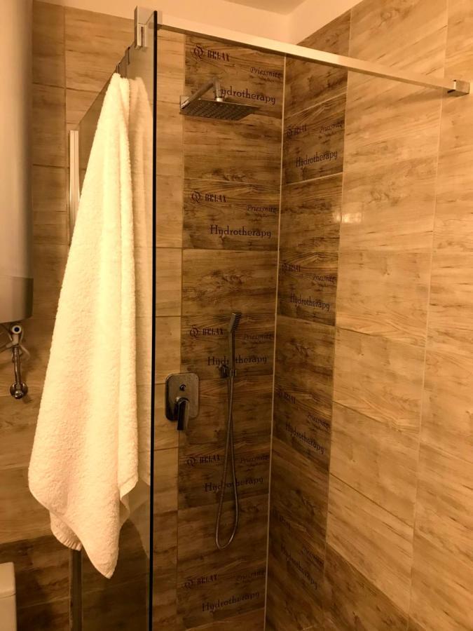 エゲルDany Rose Apartmanアパートメント エクステリア 写真